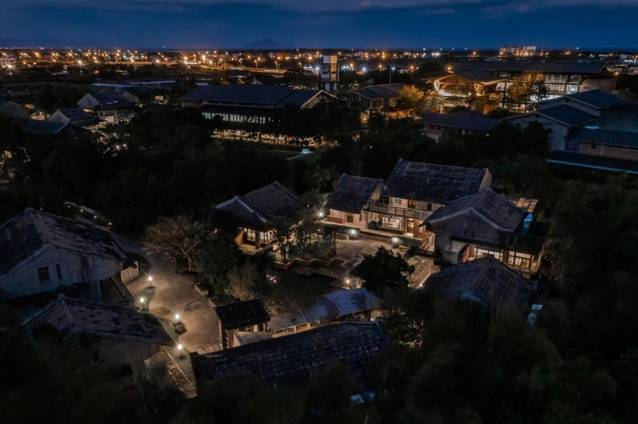 The Moment Hotel Yilan By Lakeshore Wujie Exterior foto